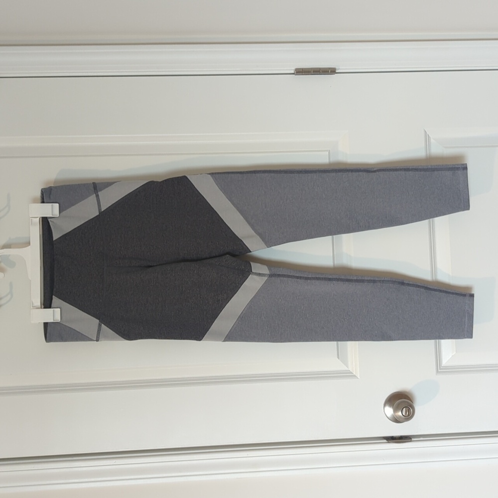 Old Navy workout leggings